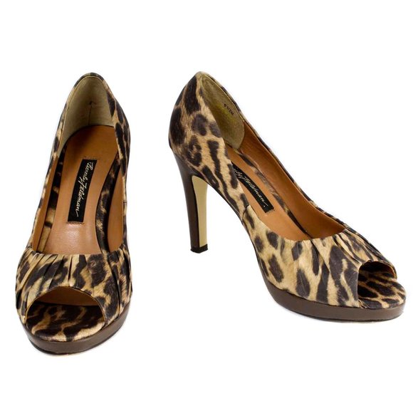 BEVERLY FELDMAN Leopard Animal Print Peep Toe Pumps Size 6 1/2 - Picture 1 of 6